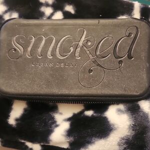 Urban DECAY SMOKED EYE PALLETE